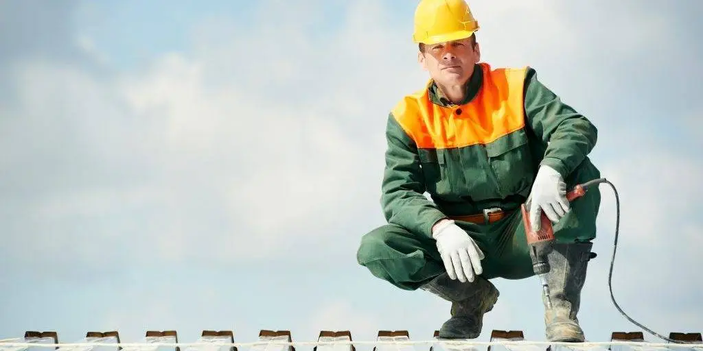 6 Critical Things to Know to Select the Right Roofing Contractor